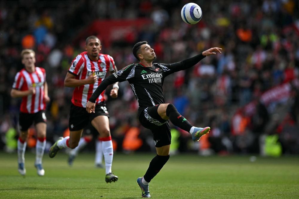 辽宁男篮王哲林豪取40分带队取胜