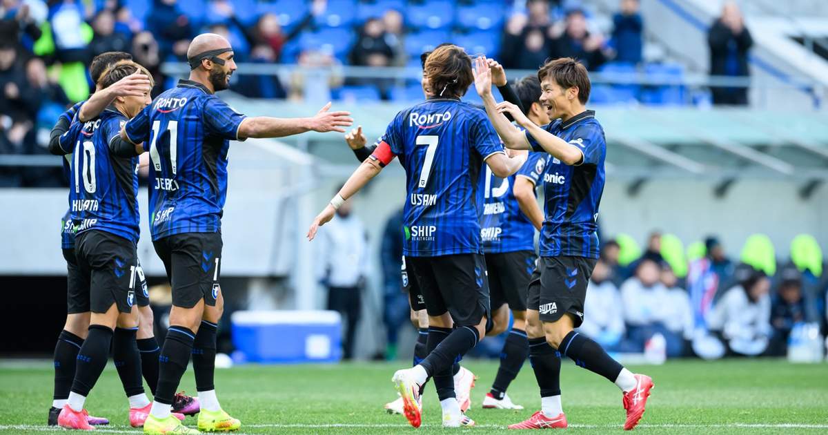 意甲媒体透露：米兰补强后防线时出现新名字：萨索洛的杰伊·伊德泽斯